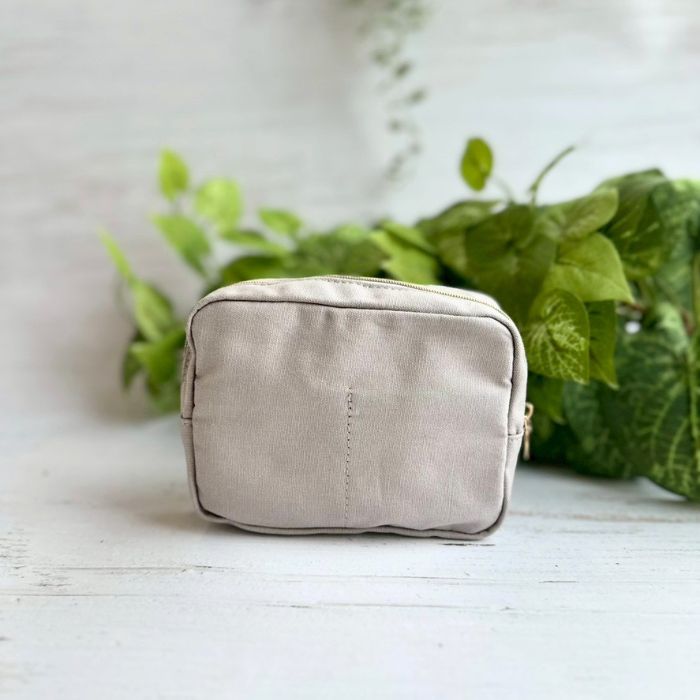 ミッフィー スクエアポーチ いちご03